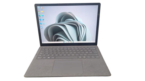 Microsoft Surface Laptop 3 13.5" Touchscreen | Core i5 10th Generation | 8GB RAM | 256GB SSD | Windows 11 Pro