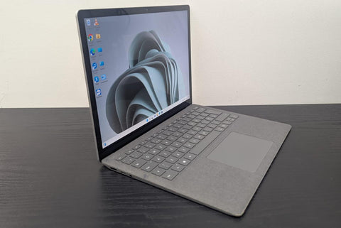 Microsoft Surface Laptop 3 13.5" Touchscreen | Core i5 10th Generation | 8GB RAM | 256GB SSD | Windows 11 Pro